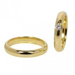 Купить Обручальные кольца Классика с бриллиантом